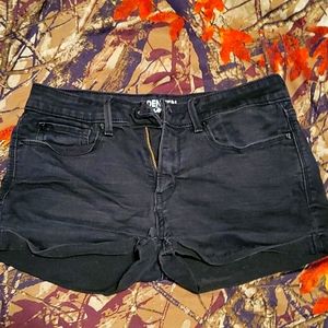 Black Levi's Shorts
